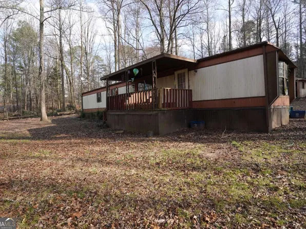 102 Pinetree Ln, Auburn, GA 30011