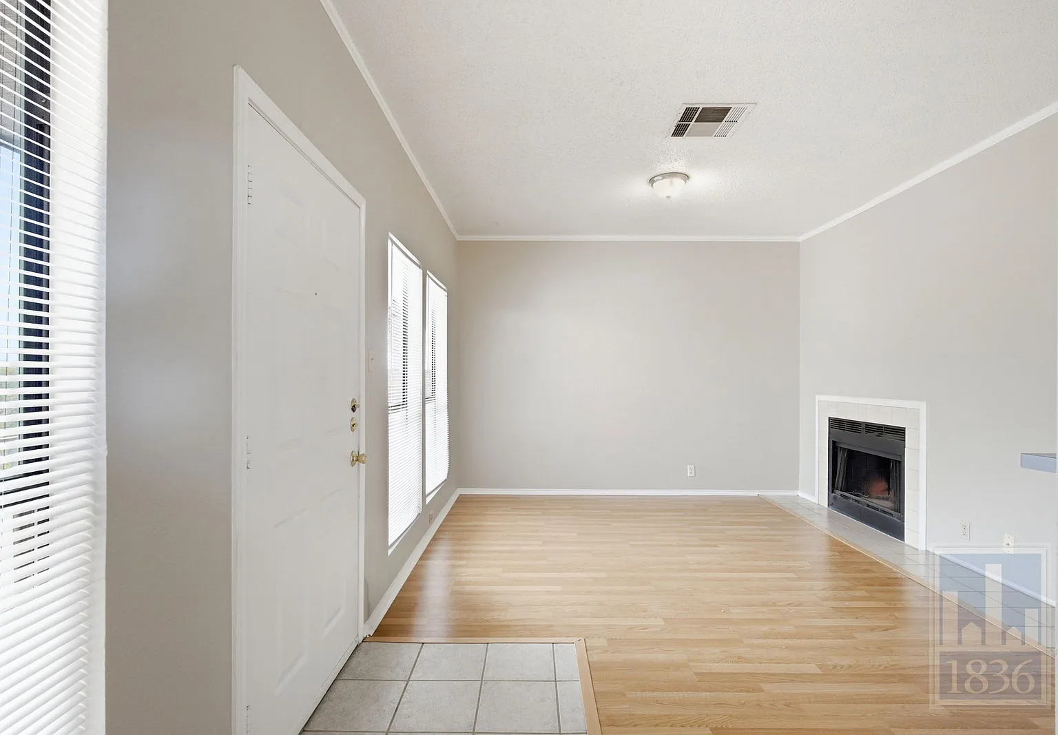 2 bed, 2.0 bath, 716 sqft, $1,500 — Photo 3