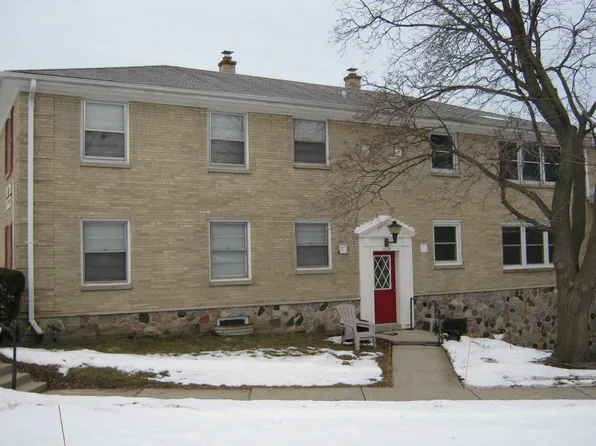 1319 E Randolph Ct, Milwaukee, WI 53212