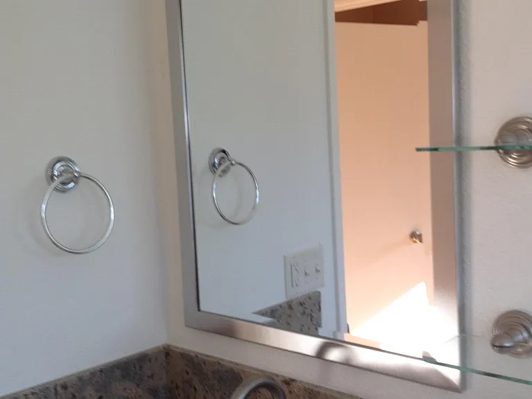 1611 Oak Ave — Photo 9