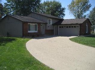 772 Mayfair Dr, Princeton, IL 61356