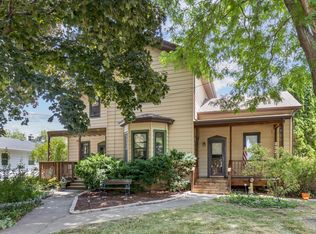 332 Marengo Rd, Harvard, IL 60033