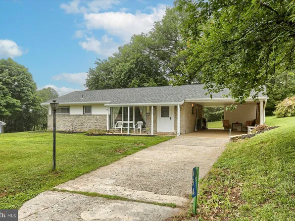 454 Locust Rd, New Cumberland, PA 17070