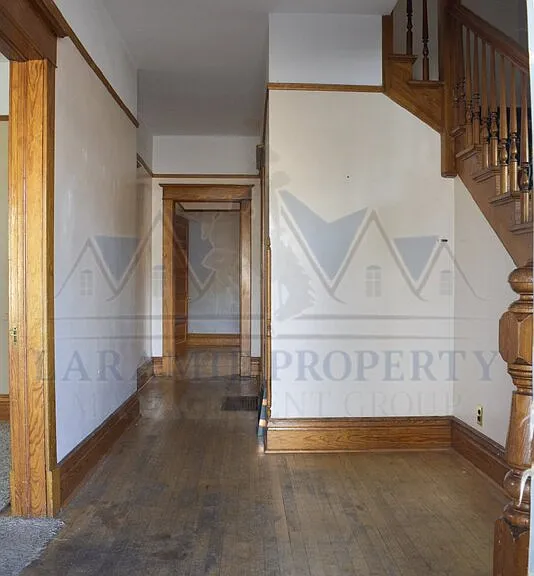 358 N 5th St #A — Photo 2