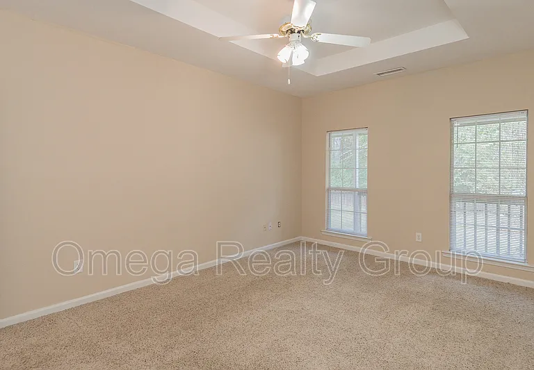 570 Treymoor Lake Cir — Photo 22