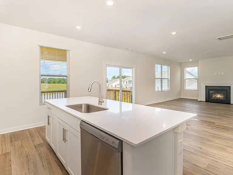 855 Bur Oak Ct — Photo 13