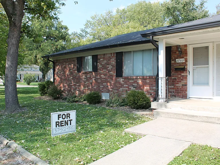 1702 E Northgate St — Photo 1