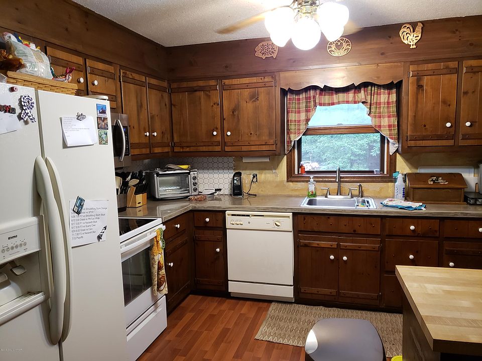 1st image of 178 Longwoods Dr