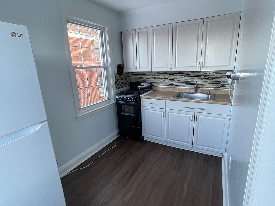 1st image of 1339 Taylor Ave #2