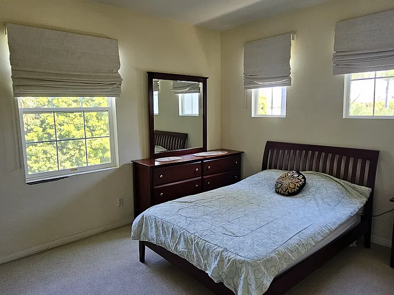 7317 Dunbarton Ave — Photo 32
