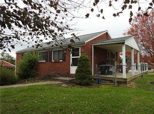 104 Fairlawn Dr, Butler, PA 16001