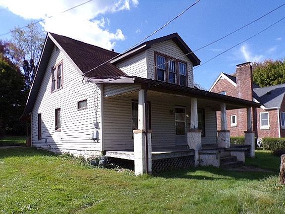 2nd image of 104 Orchard Ave