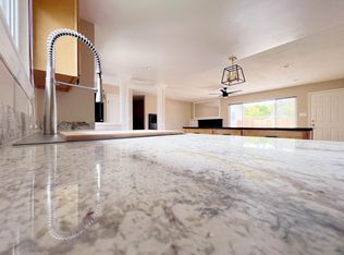 10421 Mira Vista Rd, Cupertino, CA 95014