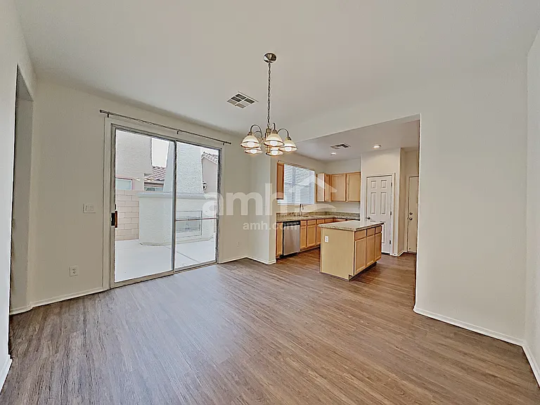 8834 Salvestrin Point Ave — Photo 5