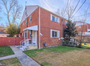 6319 Longfellow St, Riverdale, MD 20737