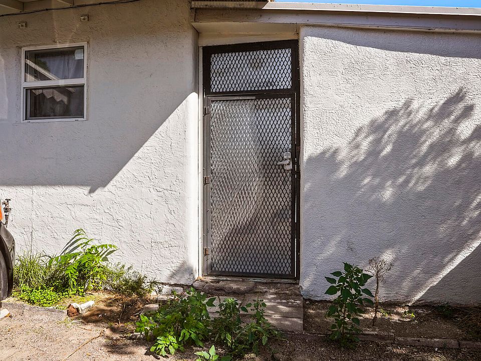 1st image of 2220 Grant Ave #B