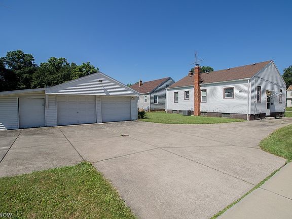 3rd image of 30544 Willowick Dr