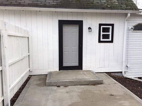 Front Door/Patio