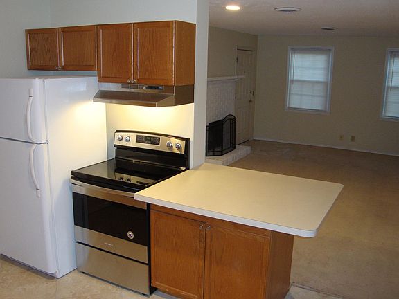 4th image of 7320 Weston Way
