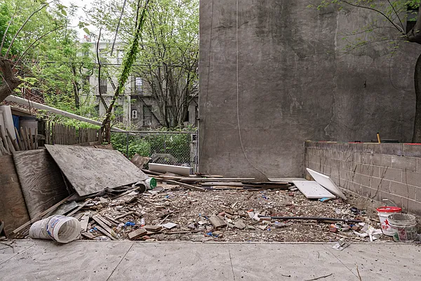 Rented by MySpaceNYC | media 22