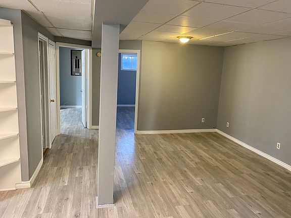 3rd image of 393 Saint George St #3