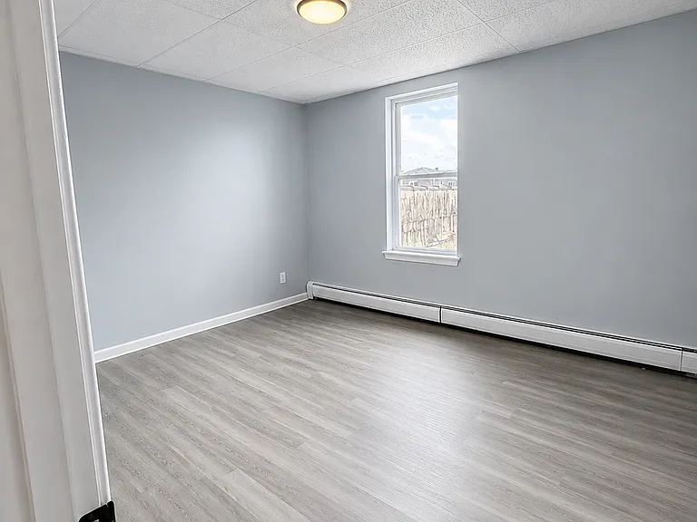 573 Van Houten Ave #3 — Photo 9