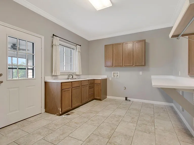 1576 Old Hillsboro Rd — Photo 21
