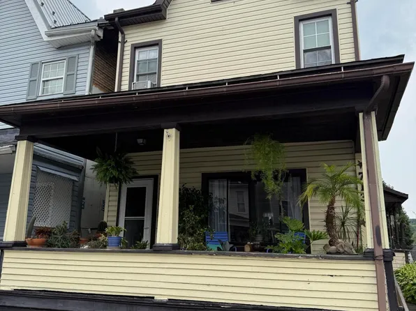 713 N 6th Ave, Altoona, PA 16601