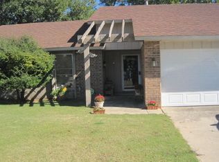 8736 Cord Ave, Oklahoma City, OK 73132