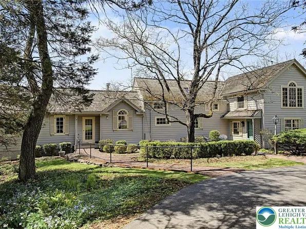 542 Headquarters Rd, Ottsville, PA 18942