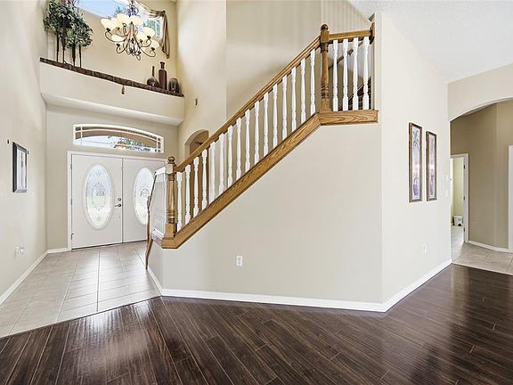 3rd image of 13038 PASTORE COURT
