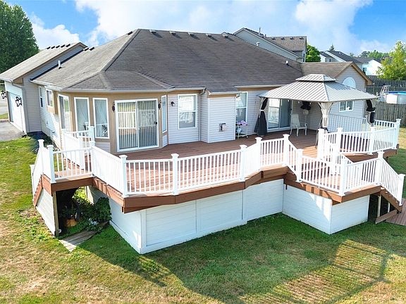 5th image of 8032 Lark Ln