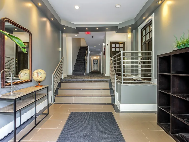 1409 G St NE #23 — Photo 16
