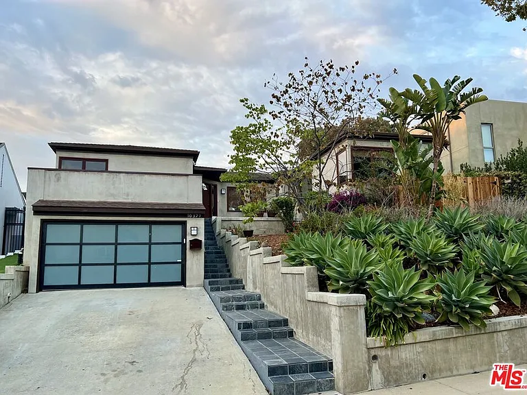 10327 Lorenzo Dr — Photo 2