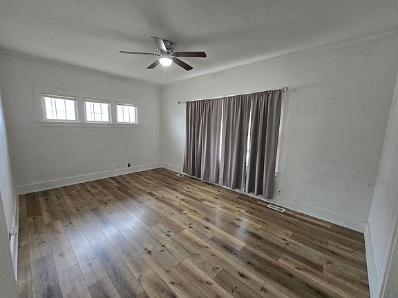 2nd image of 2111 S Alice St