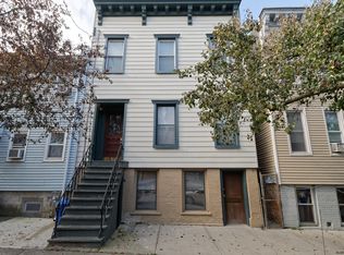 92 Dana Ave, Albany, NY 12208