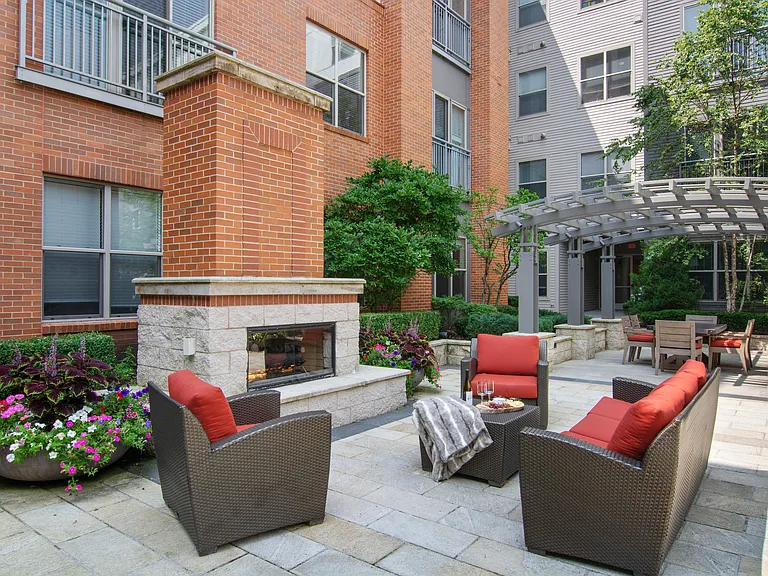 Fire pit
