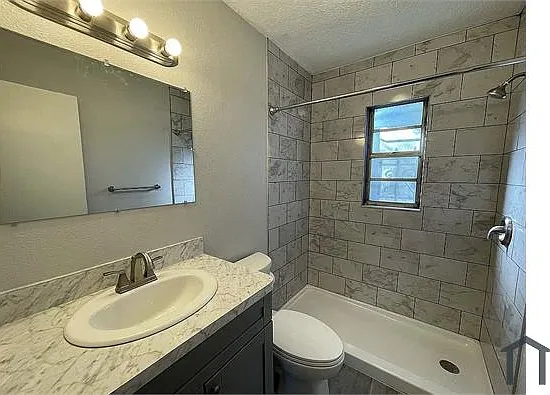 1 bed, 800 sqft, $1,250 — Photo 4