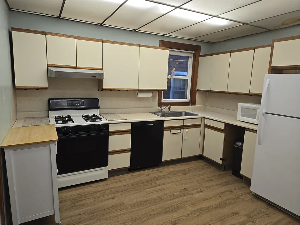 80 Orchard St #1