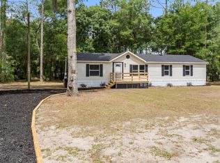 667 Davis St, Bronson, FL 32621