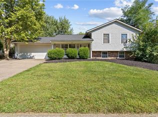 120 Pinecone Ln, Springboro, OH 45066