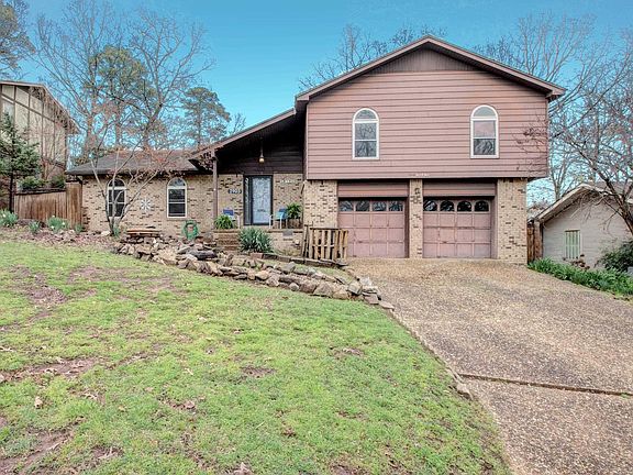 2nd image of 2903 Millbrook Rd