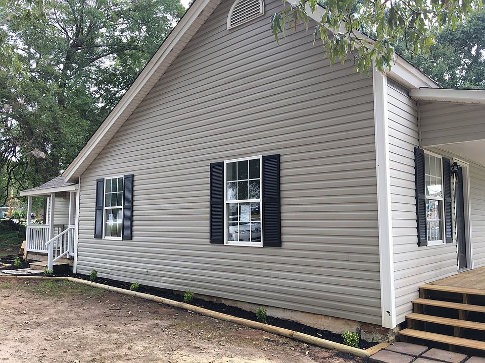 2nd image of 101 Hagood St