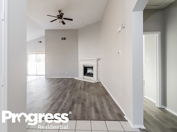 5th image of 1108 Melrose Dr
