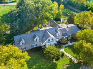 527 Castleview Ct, North Barrington, IL 60010