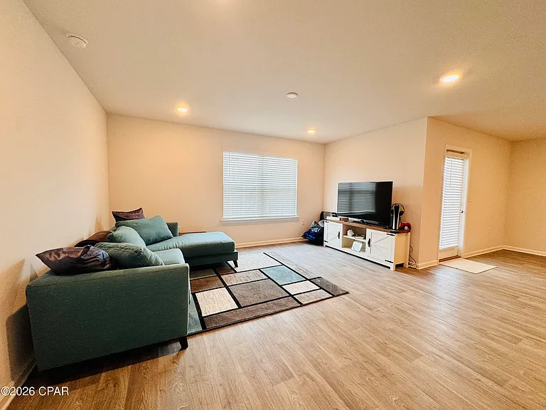 4007 Pioneer Ln — Photo 8
