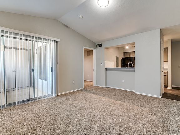 5th image of 525 King George Dr #B2
