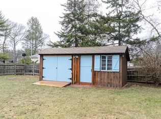 12 Rathbun Willard Dr, Attleboro, MA 02703