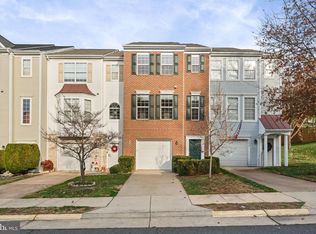 15615 Winding Creek Dr, Dumfries, VA 22025