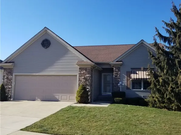 5500 River Run Dr, Fairview, PA 16415